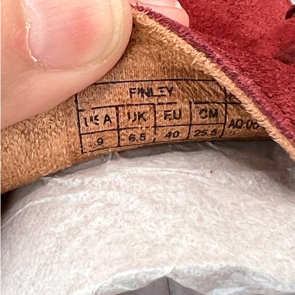 Vionic Finley Slip On Comfort Shoes Suede Loafers Syrah Red Women 9 NWB - Picture 10 of 11